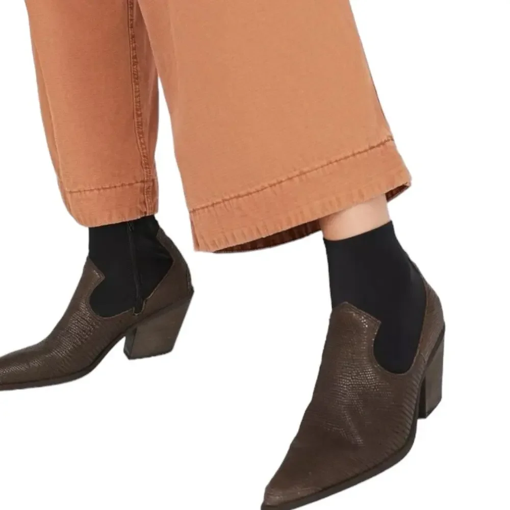 Free People Jackson West Ankle Boot 37 7 Brown Black Leather Bootie Boho - Picture 10 of 10